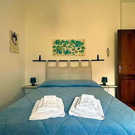 Frori Bed & Breakfast
